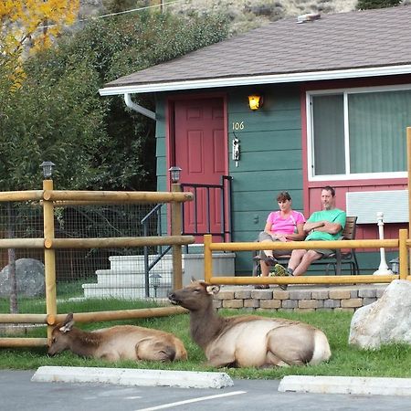 Yellowstone Gateway Inn การ์ดีเนอร์ ภายนอก รูปภาพ